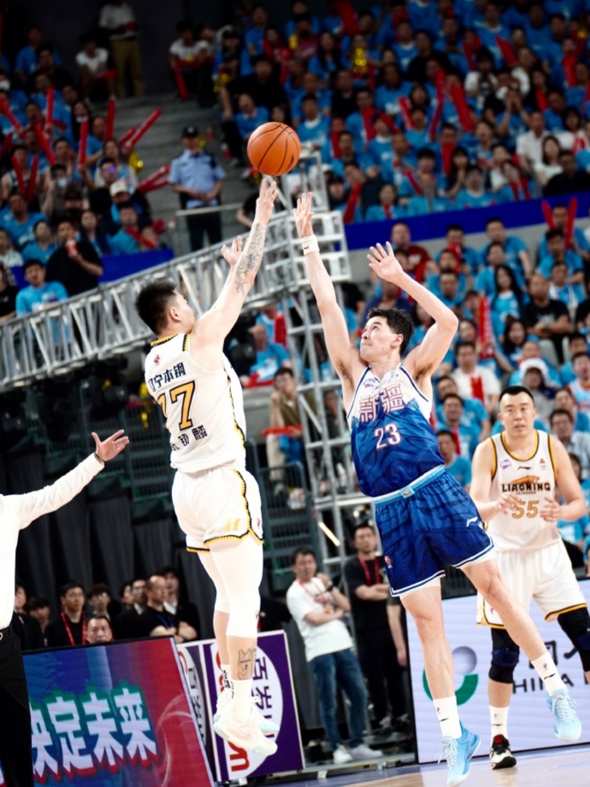 辽宁男篮凭借团队合作击败江苏队 辽宁男篮凭借团队合作击败江苏队