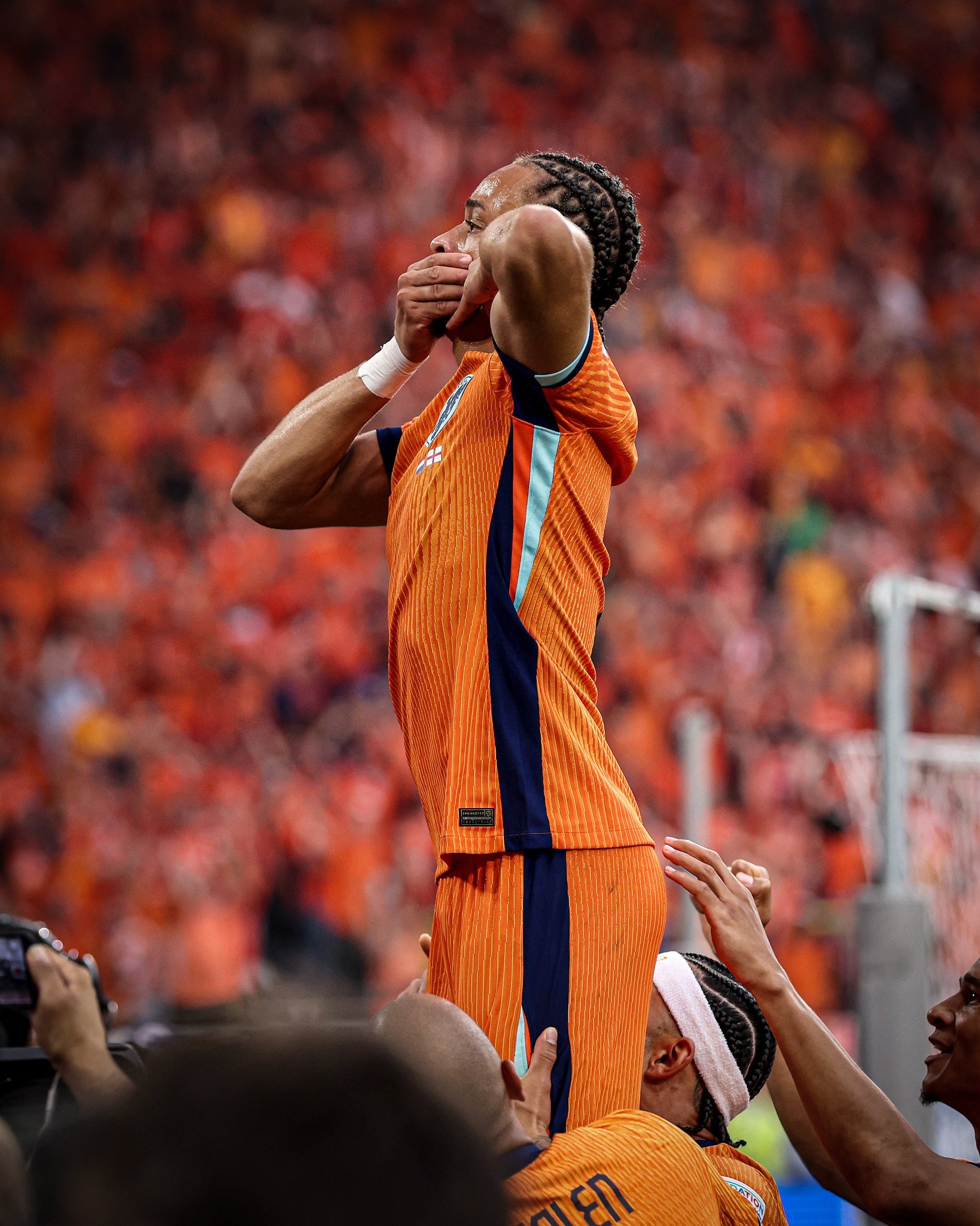 爱游戏娱乐-比利时男篮完胜荷兰拿到欧洲杯季军