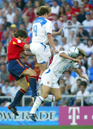 俄罗斯队在欧预赛中逆转实现突围