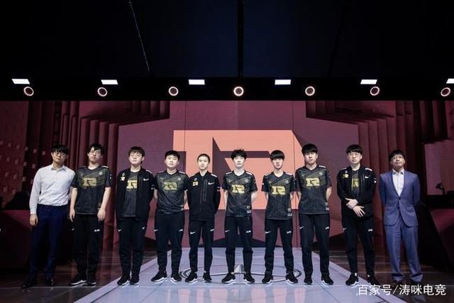 包含联赛排名风起云涌,各队实力强弱逐渐明朗的词条 包含联赛排名风起云涌,各队实力强弱逐渐明朗的词条