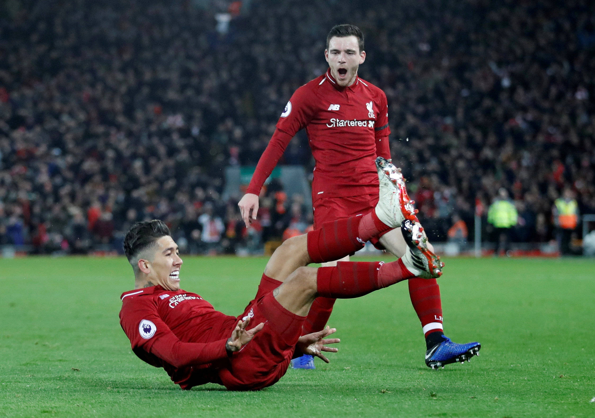 包含防线不力,利物浦客场遭汉堡绝杀,小组赛两连败的词条 包含防线不力,利物浦客场遭汉堡绝杀,小组赛两连败的词条