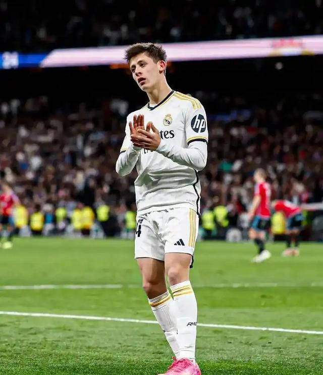 勒沃库森青训新星崛起,短时间内成主力的简单介绍 勒沃库森青训新星崛起,短时间内成主力的简单介绍