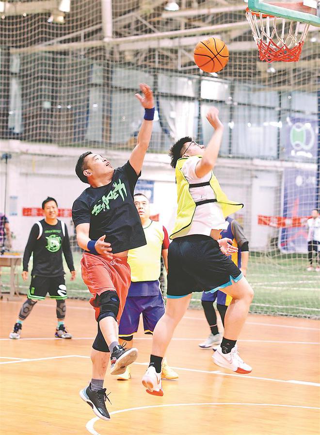 国内顶尖篮球联赛精彩场面纷呈,赛前人气高涨的简单介绍 国内顶尖篮球联赛精彩场面纷呈,赛前人气高涨的简单介绍