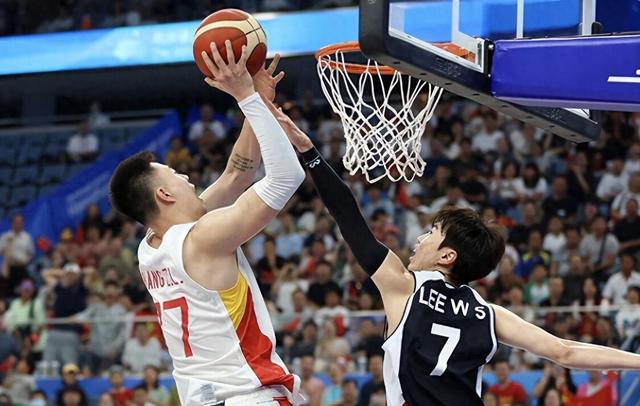 爱游戏tv-云南男篮不畏强敌，大放异彩