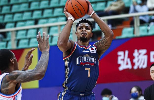 云南男篮不畏强敌,大放异彩 云南男篮不畏强敌,大放异彩