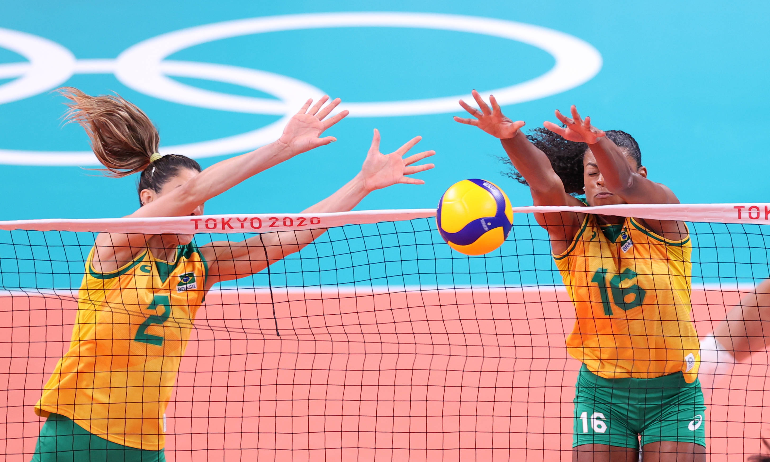 巴西排球队成功晋级女子半决赛 巴西排球队成功晋级女子半决赛