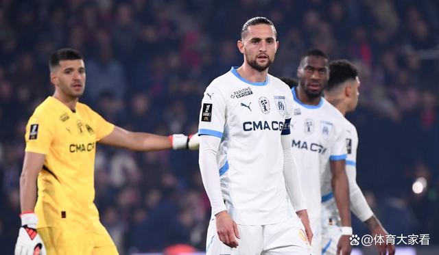 包含马赛客场大败，球迷痛批球队表现低迷的词条