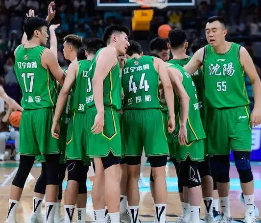 关键时刻!我队突破困境,实现胜场 关键时刻!我队突破困境,实现胜场