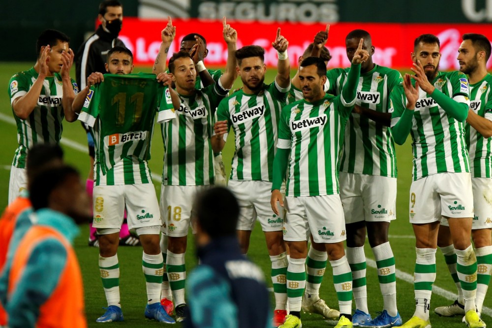 包含巴拉多利德客场平局,保持不败战绩延续的词条 包含巴拉多利德客场平局,保持不败战绩延续的词条