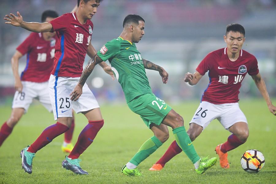 北京国安挑战恒大保住榜首位置 北京国安挑战恒大保住榜首位置