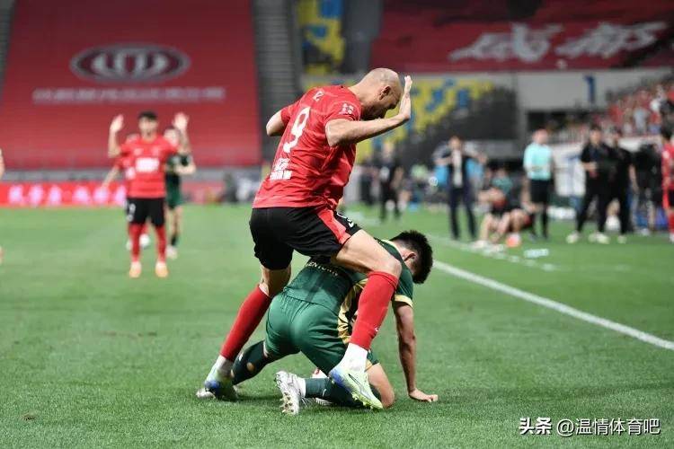 列斯特城客场大胜，继续壮大的简单介绍