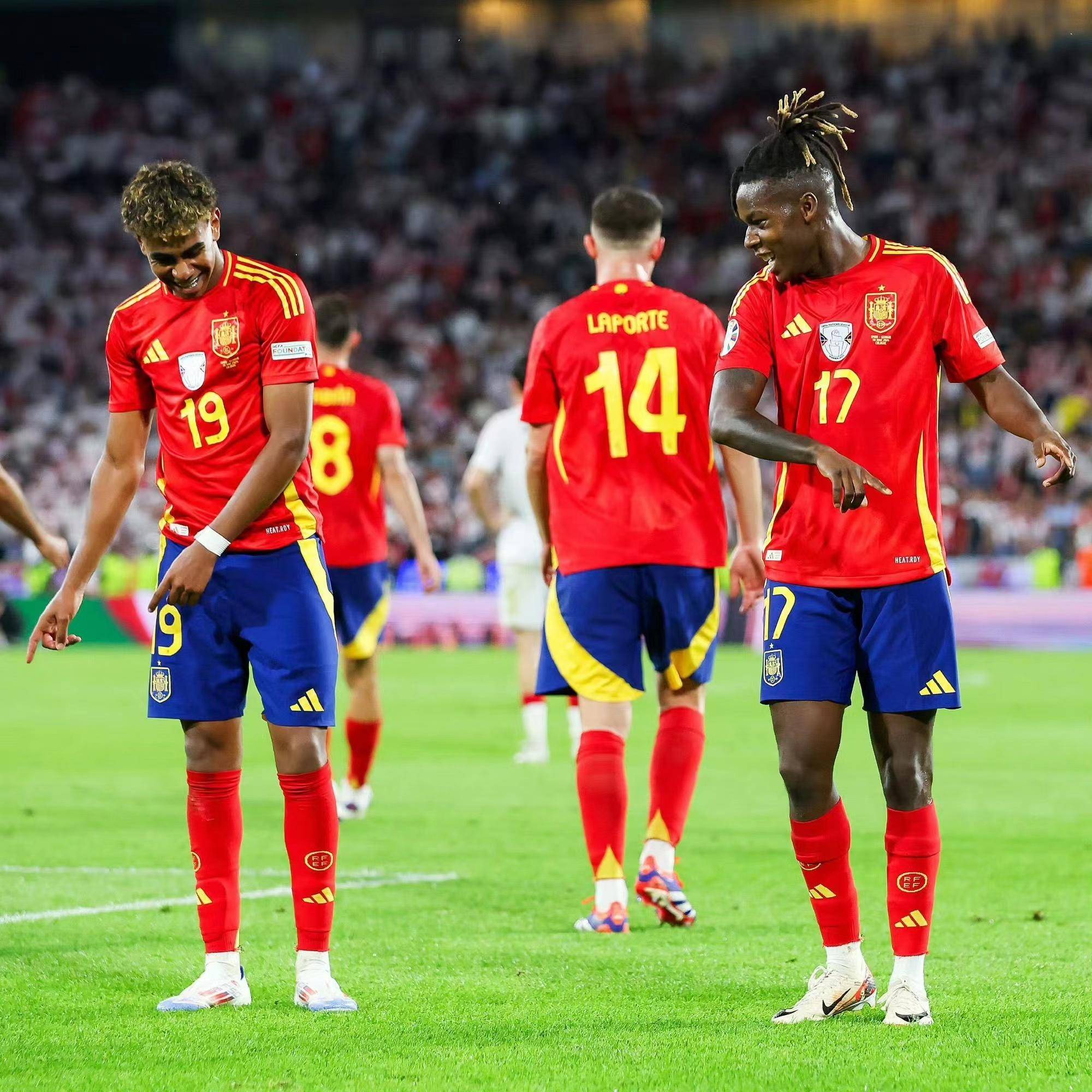 法国比赛困难晋级,乌克兰势如破竹 法国比赛困难晋级,乌克兰势如破竹