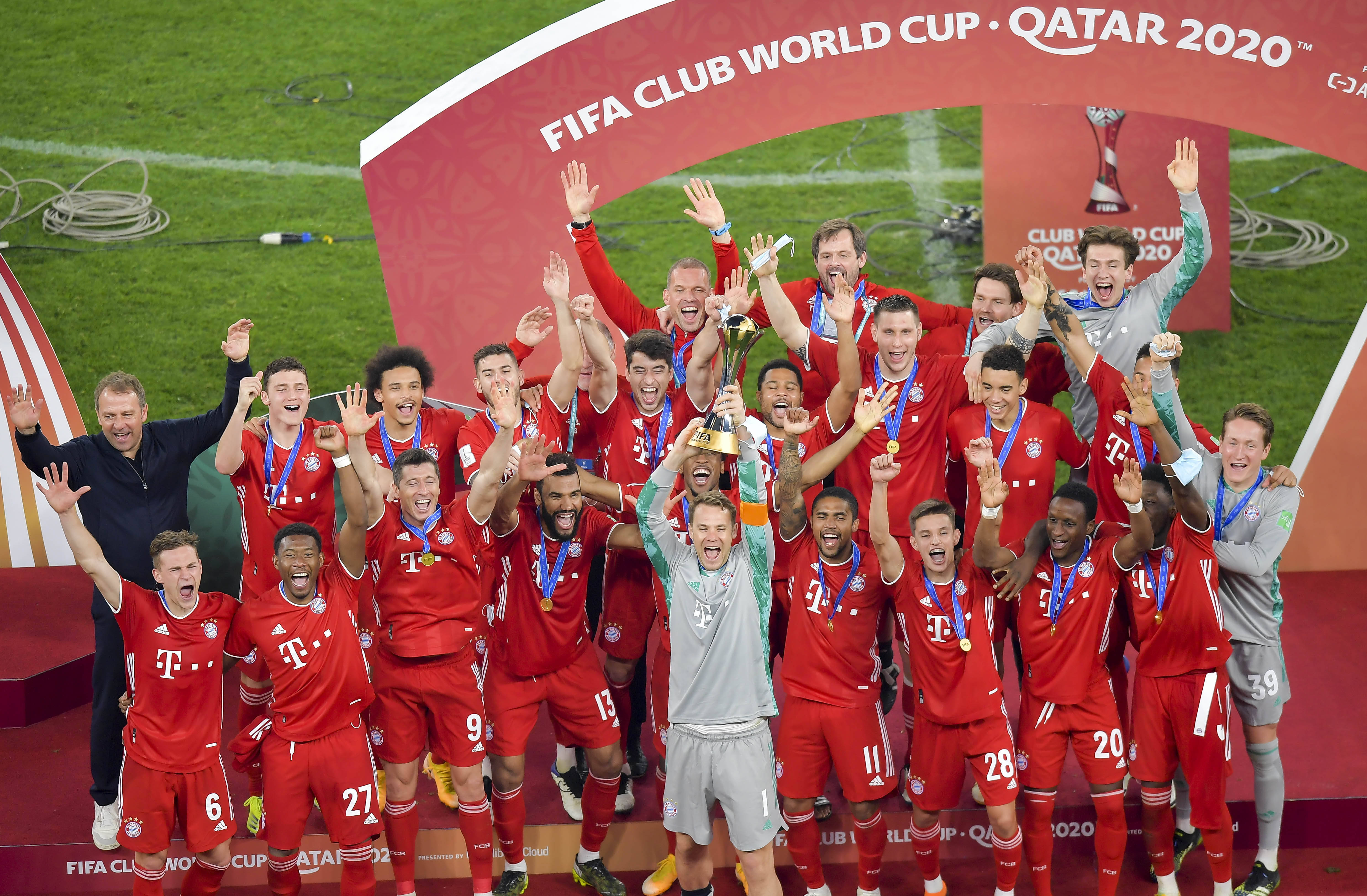 全场乱象!拜仁慕尼黑庆幸逃过冤案 全场乱象!拜仁慕尼黑庆幸逃过冤案