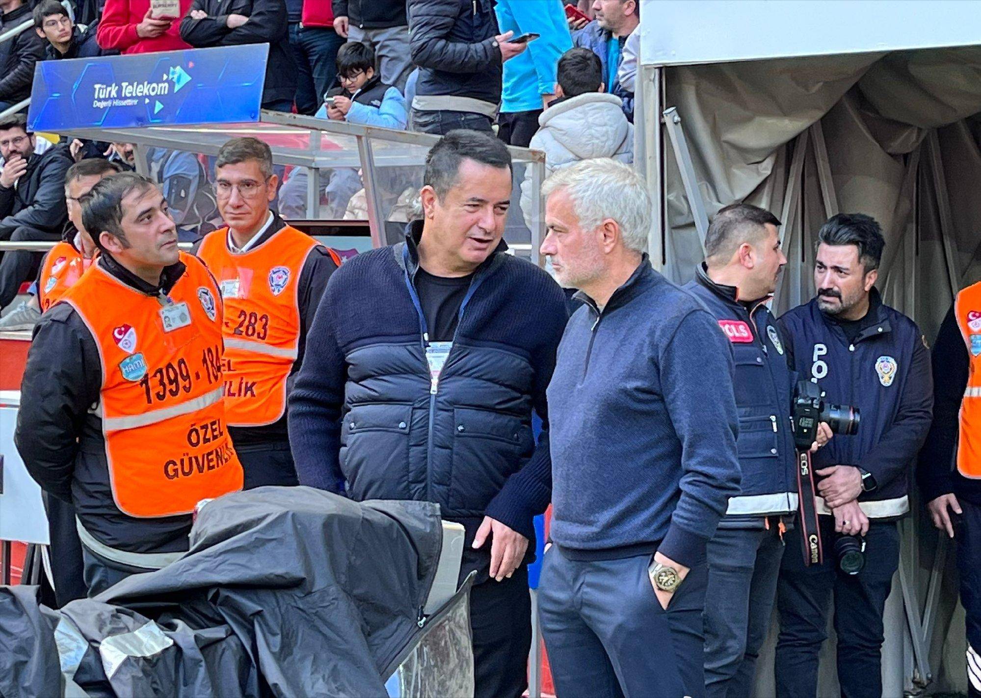 爱游戏官方入口-土耳其足球联赛的俱乐部竞争