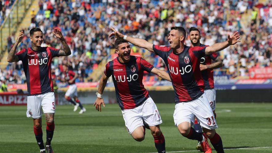 沙尔克04士气大振,连胜开启保级之路 沙尔克04士气大振,连胜开启保级之路