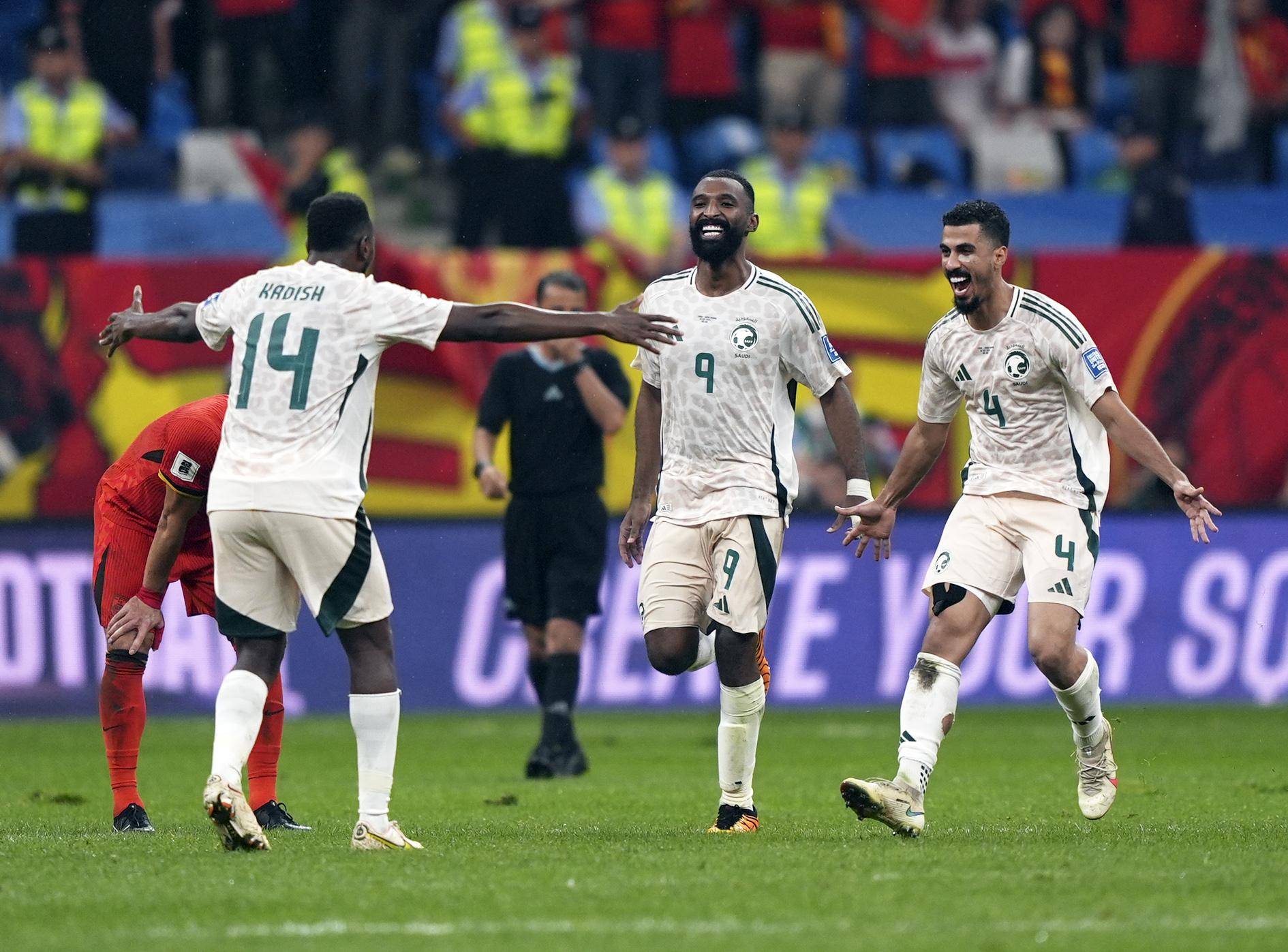 亚洲足球大赛吸引国际球星参加