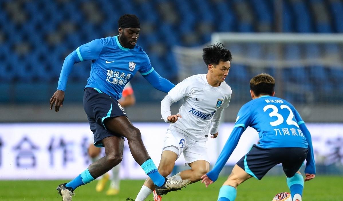 爱游戏-新援加入，球队实力再添新生力量！的简单介绍