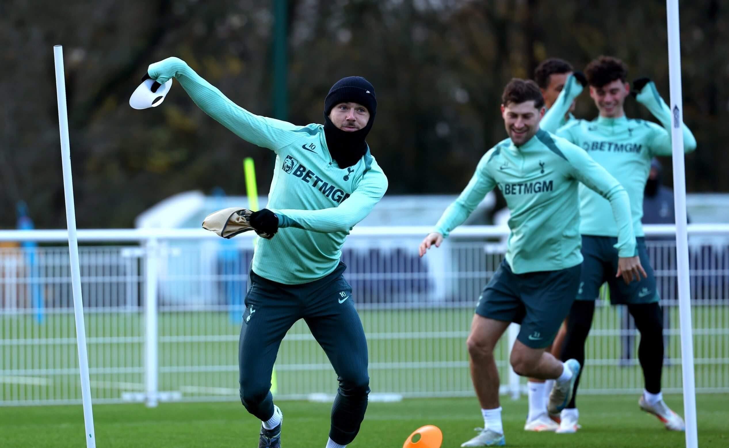 托特纳姆热刺客场击败对手,争夺争冠席位 托特纳姆热刺客场击败对手,争夺争冠席位