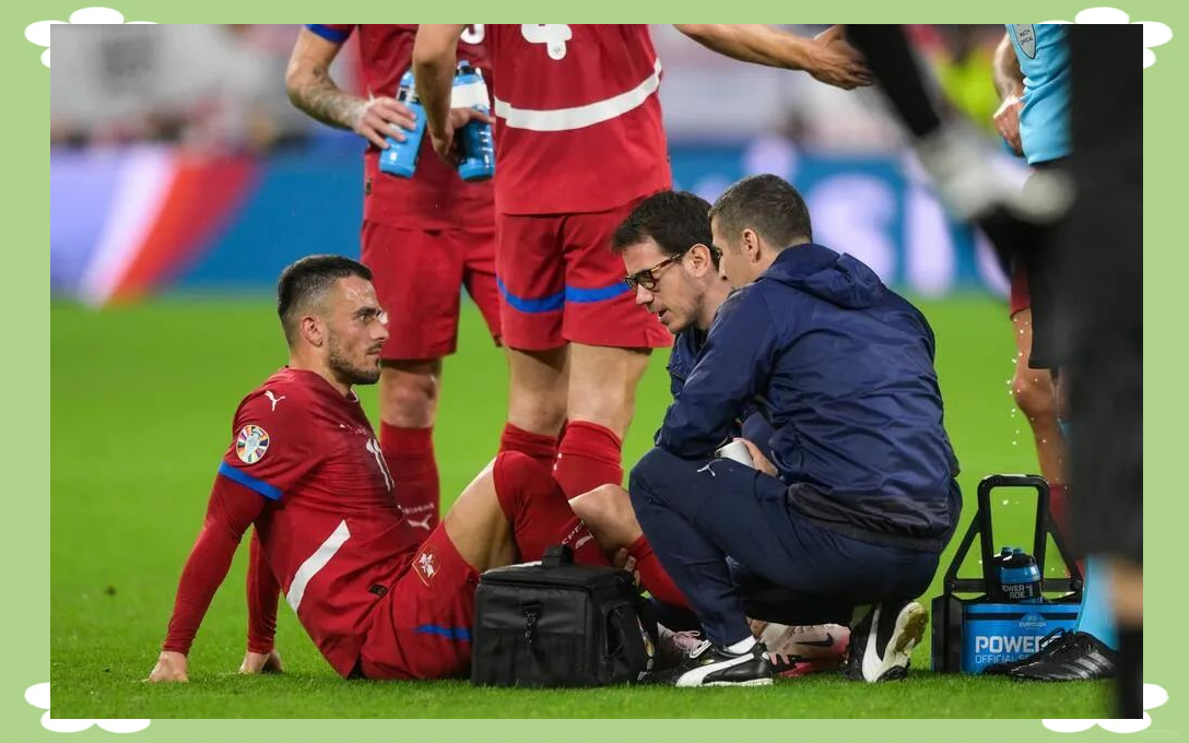 尤文图斯客场战平多特蒙德，晋级形势严峻
