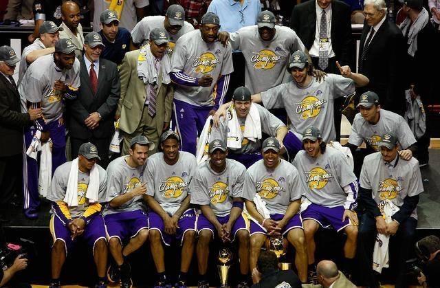 NBA总决赛圆满落幕,湖人队揽获总冠军 NBA总决赛圆满落幕,湖人队揽获总冠军