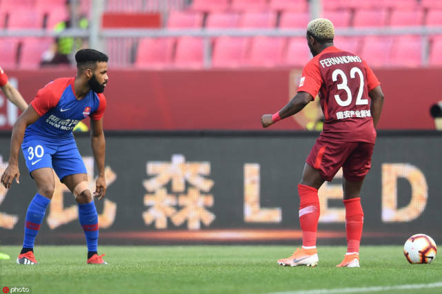 重庆力帆遭遇主场失利，提升至下半区域