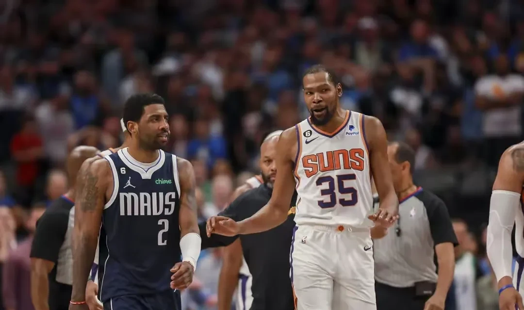 爱游戏在线-老鹰客场力克尼克斯，杜兰特空砍分的简单介绍