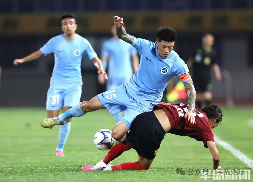 国脚领袖再次为球队锁定胜局 国脚领袖再次为球队锁定胜局