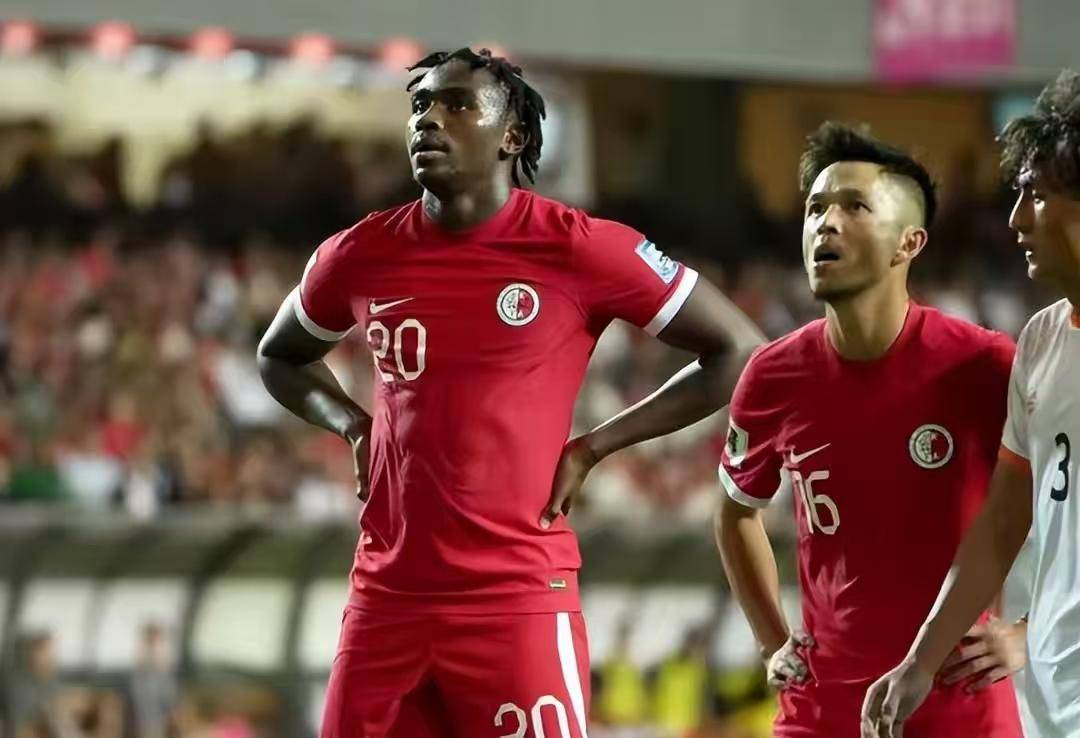 比甲球员表现抢眼引起球迷关注 比甲球员表现抢眼引起球迷关注