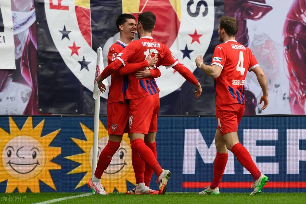 莱比锡红牛球队备战训练有模有样,迎接挑战的简单介绍 莱比锡红牛球队备战训练有模有样,迎接挑战的简单介绍