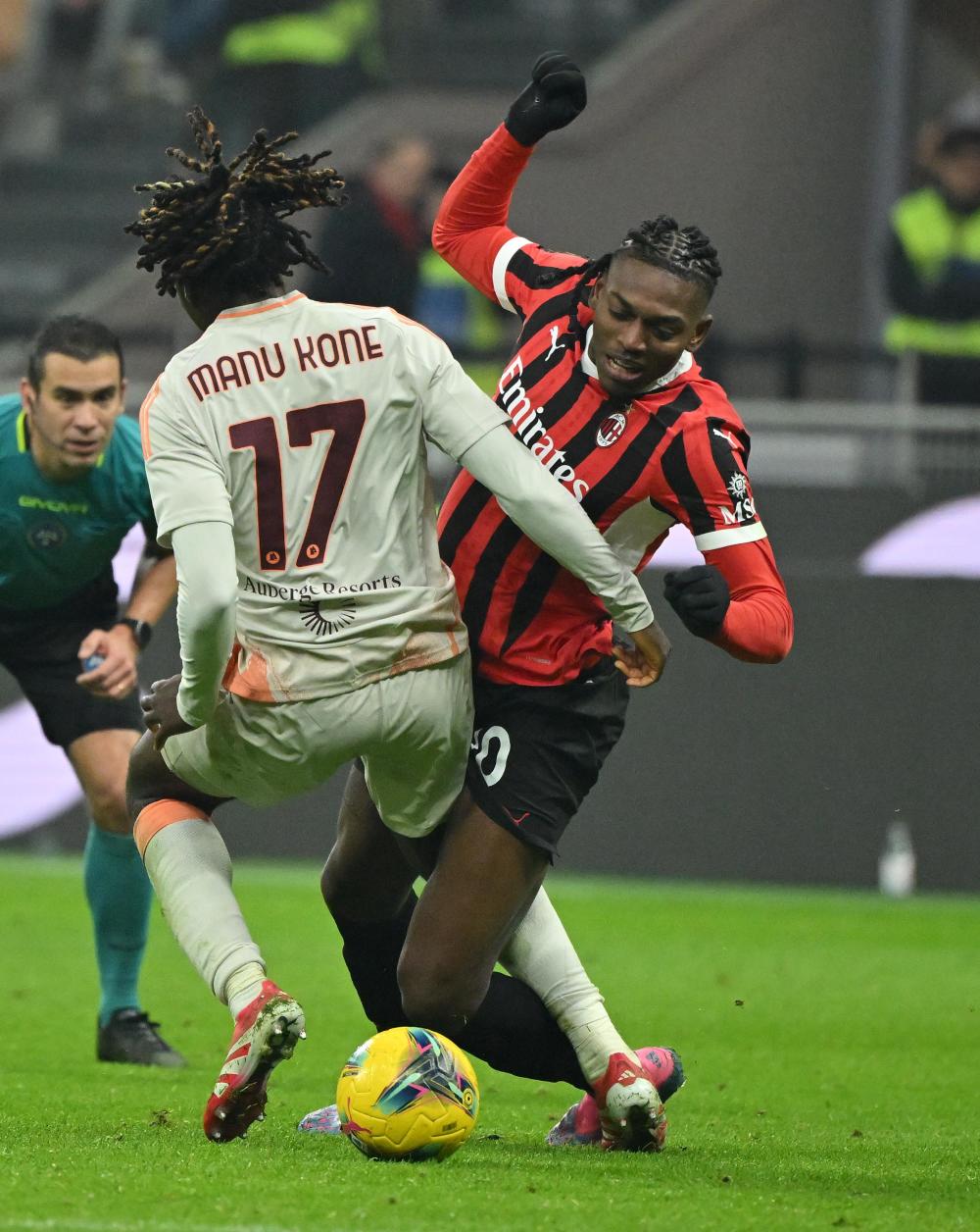 包含意大利足球赛事精彩万分,风云变幻莫测的词条 包含意大利足球赛事精彩万分,风云变幻莫测的词条