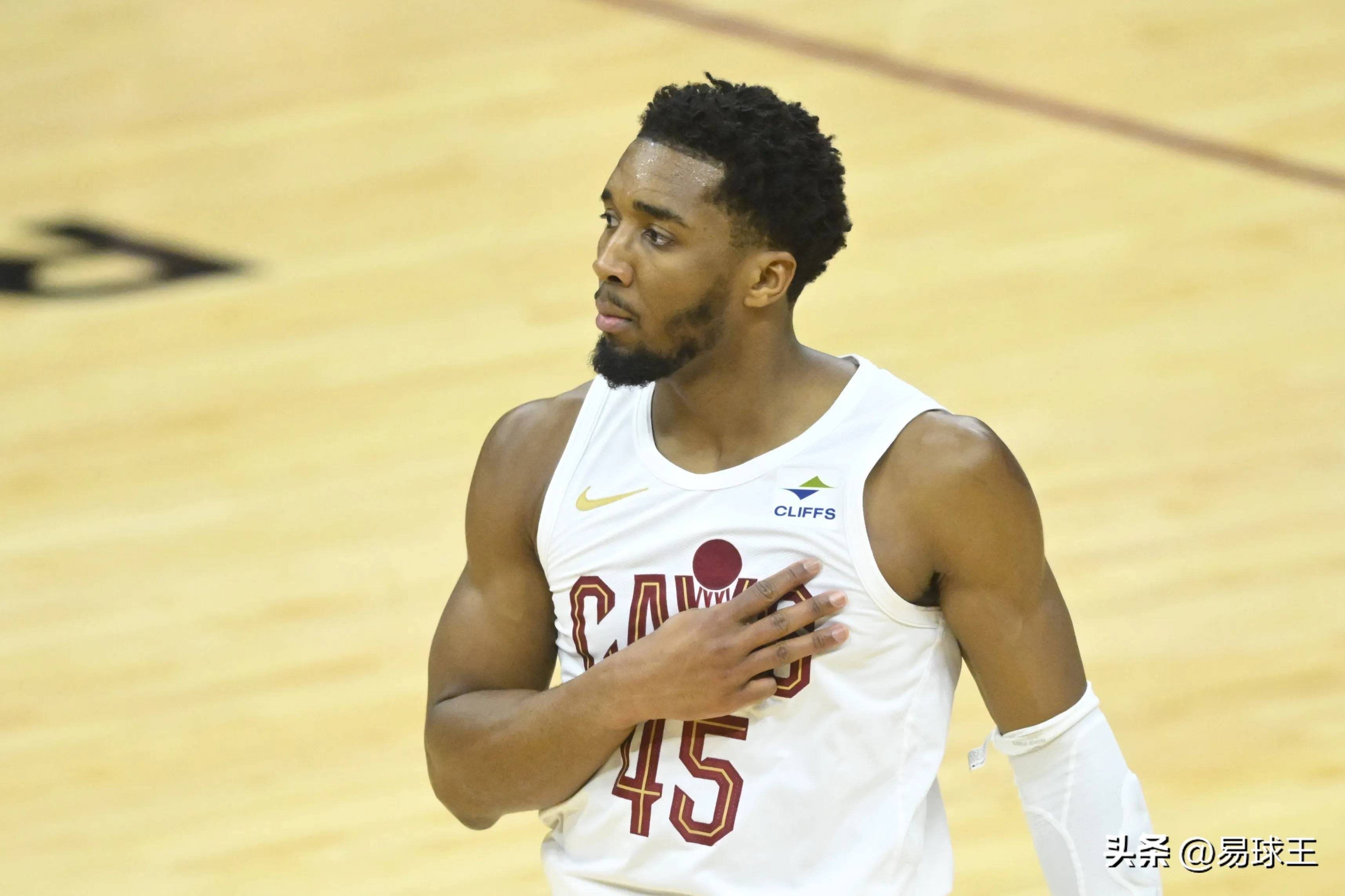 爱游戏APP-关于太阳大胜魔术，克里斯保持高效得分的信息