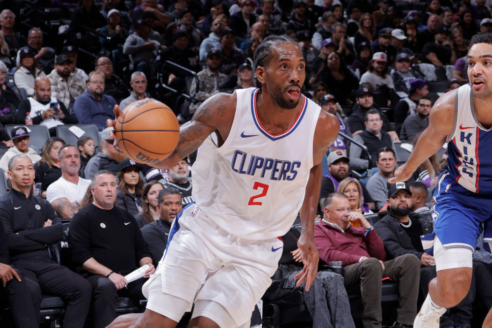 快船力克篮网,莱昂纳德轰32分继续高歌猛进的简单介绍 快船力克篮网,莱昂纳德轰32分继续高歌猛进的简单介绍