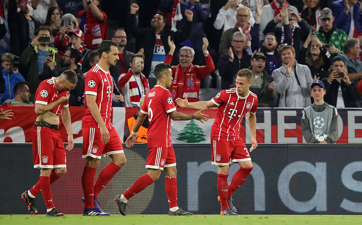 拜仁慕尼黑凭借出色表现连胜4场,稳坐德甲榜首位置 拜仁慕尼黑凭借出色表现连胜4场,稳坐德甲榜首位置